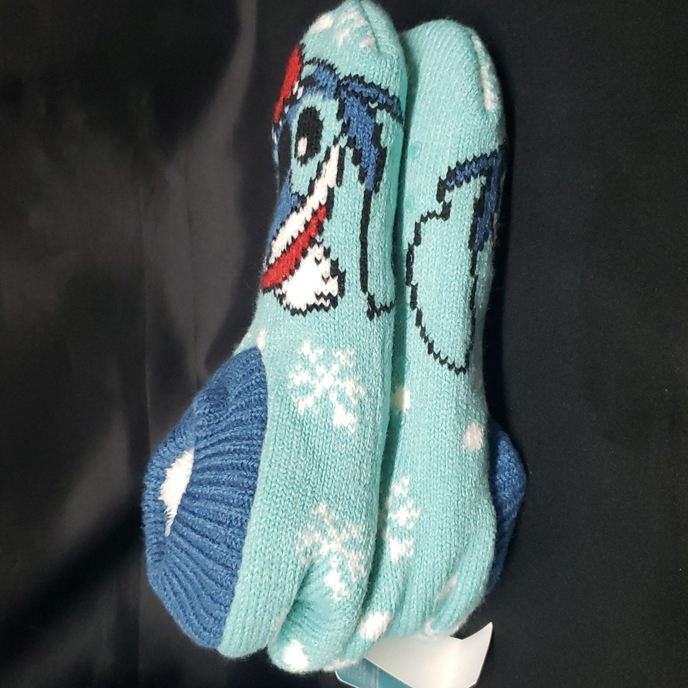 Disney NWT Lilo & Stitch Holiday Stretch Plush Slipper/Socks, 4-10 - Picture 6 of 6